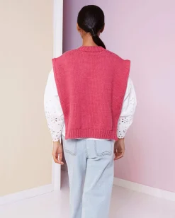 LEA VEST